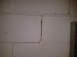  foundation-cracks-larchmont-ny-sundahl-waterproofing-1